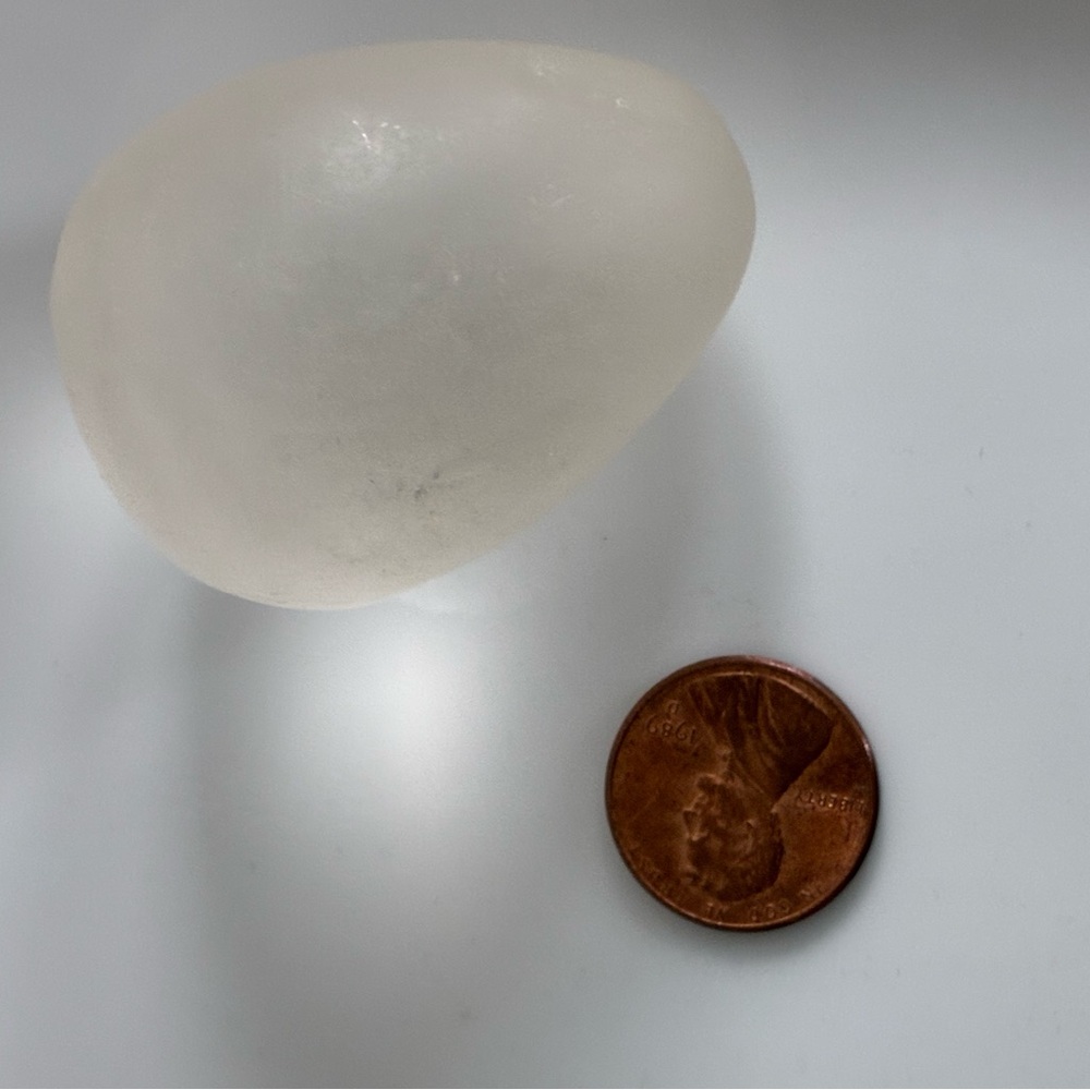 Large clear quartz-perfect for your meditation rituals